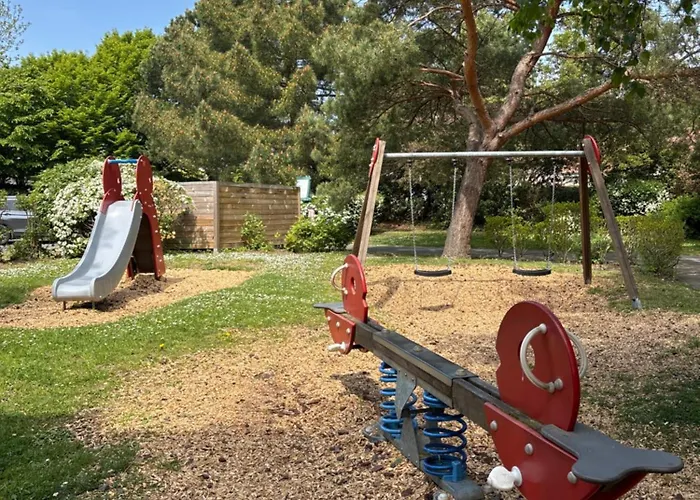 Petit Golf Privee Piscine Chauffee 公寓 *