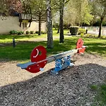 Petit Golf Privee Piscine Chauffee Apartment *
